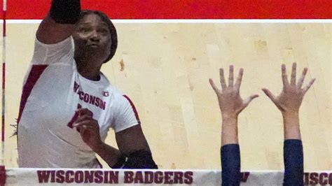 uw madison volleyball leaked|Investigation underway after private photos shared of UW。